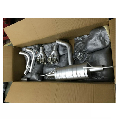 Yerinde Paketleme Makinasında Otomobil Parçaları İzosiyanat Köpüğü