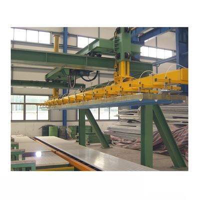 Yalıtımlı Çatı 48000 * 8000mm PU Sandviç Panel Makinası